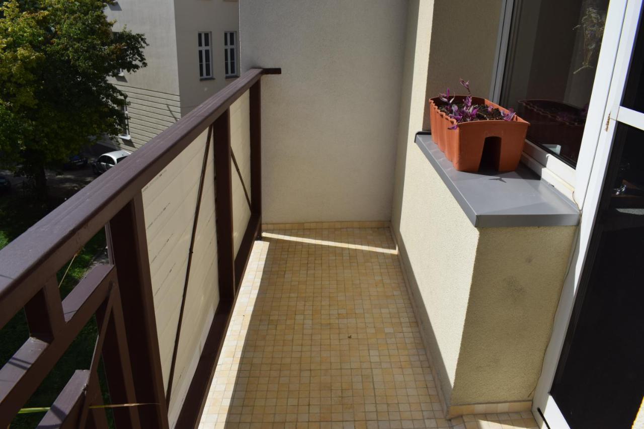 Apartament 3 Pokoje Balkon 50M2 Wyposazone Parking Apartment Wroclaw Exterior photo